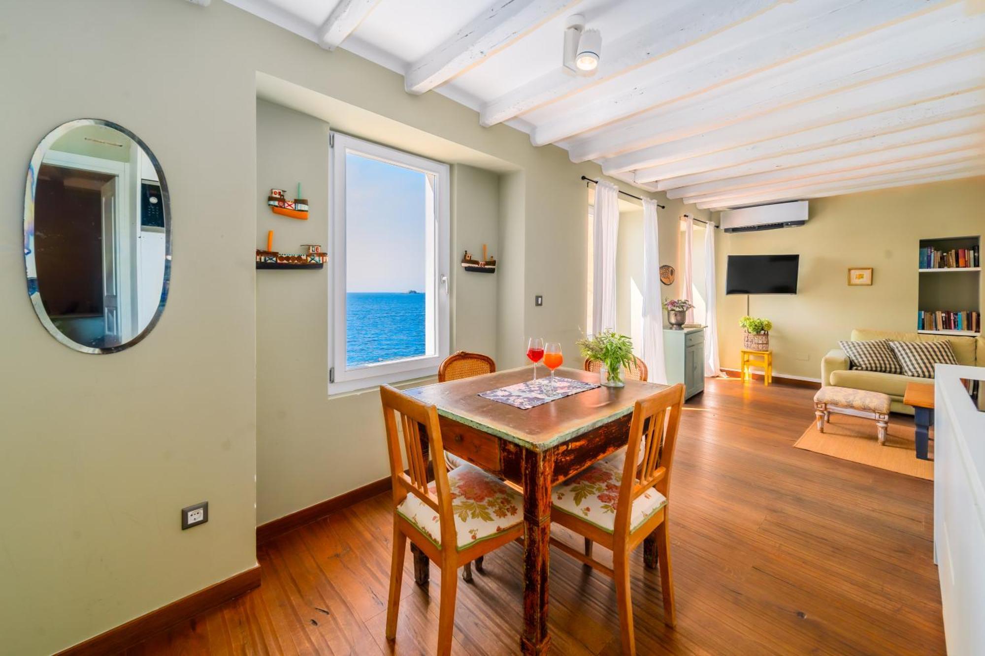 Apartment Mediterraneo Rovinj Exterior photo