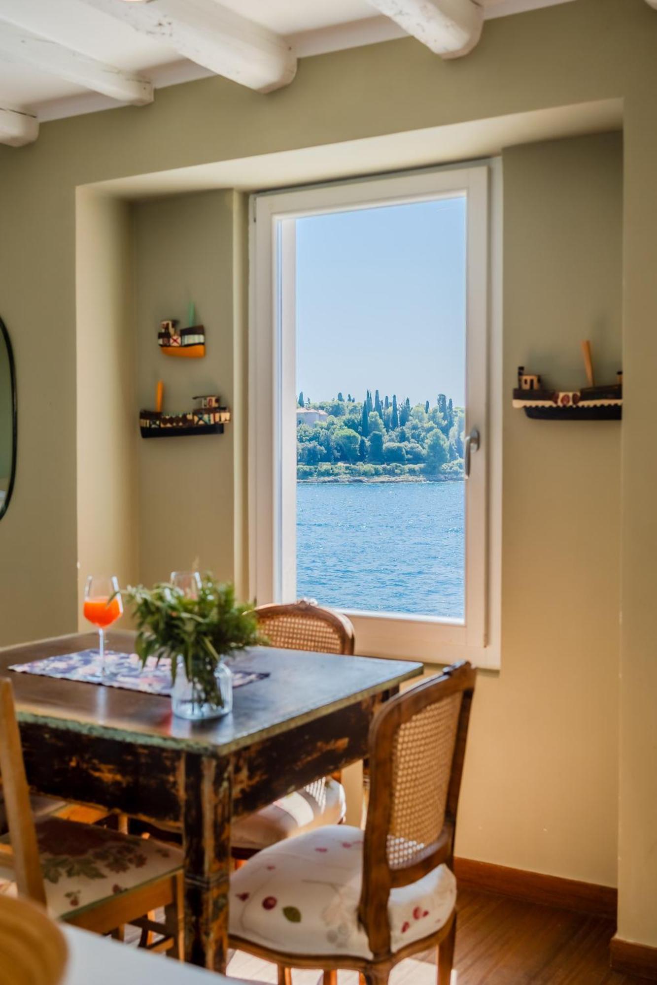 Apartment Mediterraneo Rovinj Exterior photo